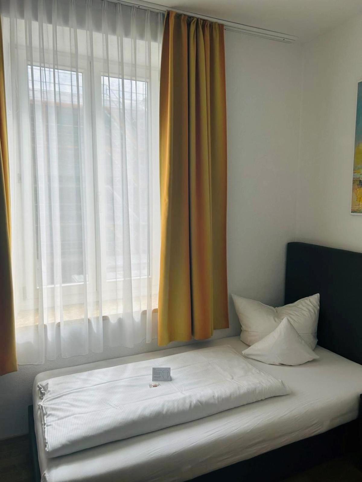 Hotel Wendelstein Rosenheim Extérieur photo