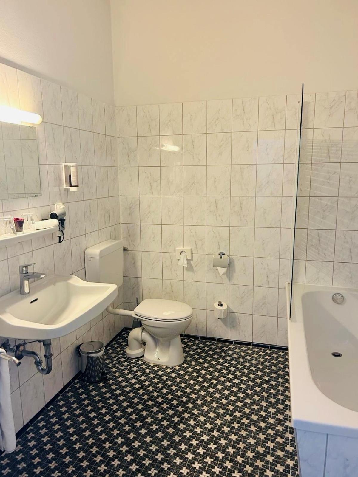 Hotel Wendelstein Rosenheim Extérieur photo